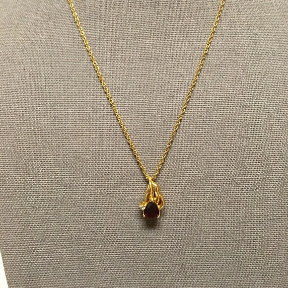 Simplistic Red Garnet Necklace - Picture 3 of 8